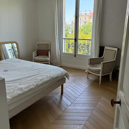 Grande Maison Familiale Renovee En 2025 Versailles